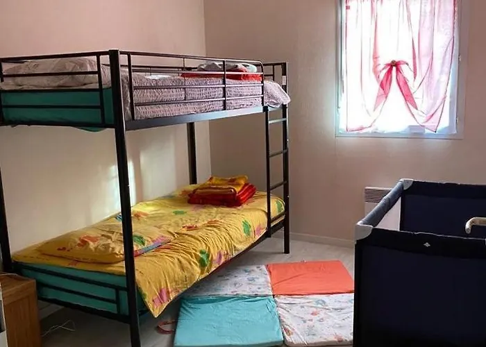 Apartment Beautiful Quiet And Spacious 61 M2 Near The Center And The Sea *